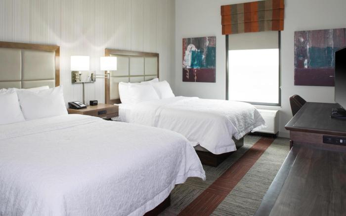Hampton Inn & Suites Pittsburg Kansas Crossing
