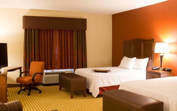 Hampton Inn & Suites Harrisburg/North