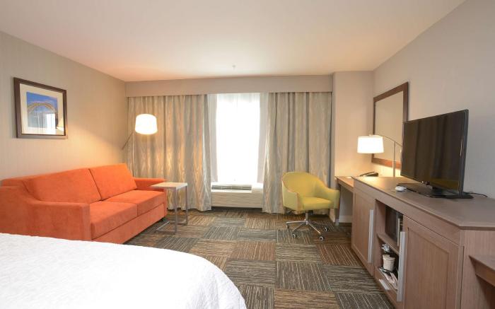 Hampton Inn & Suites Cincinnati/Kenwood