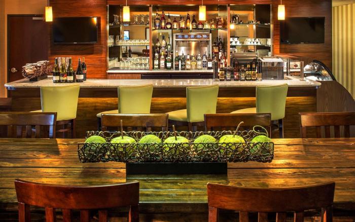 DoubleTree by Hilton Portland Tigard
