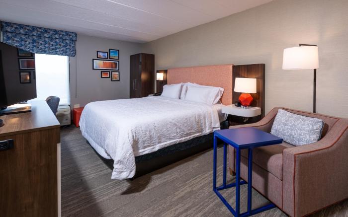 Hampton Inn Fall River Westport