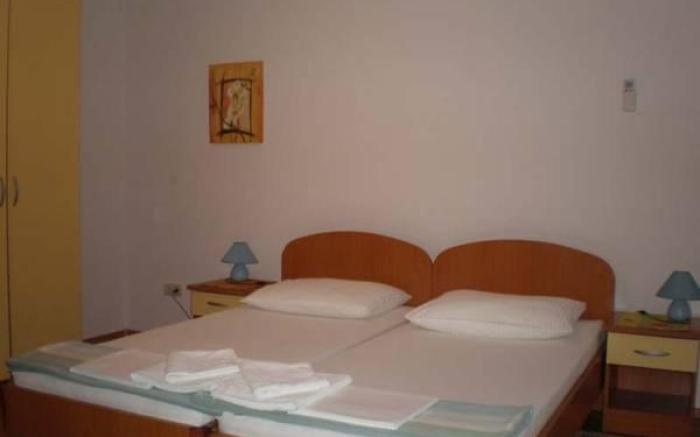 Villa Borna Apartments