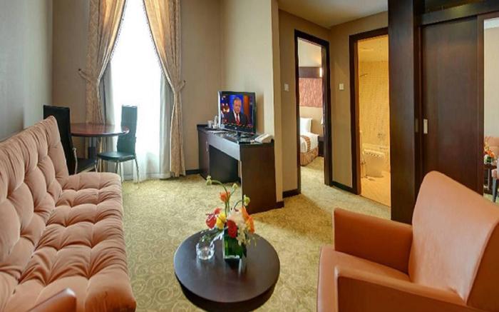 Aryana Hotel