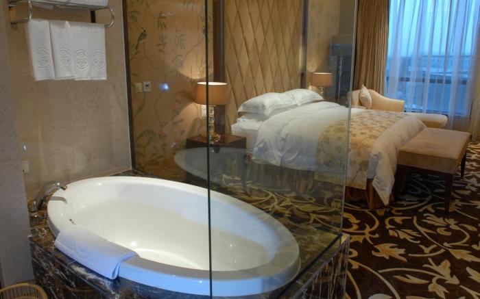 Sichuan Tennis International Hotel Main Building