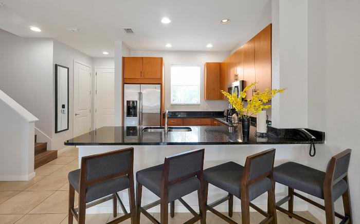 Regal Oaks Resort by IDILIQ