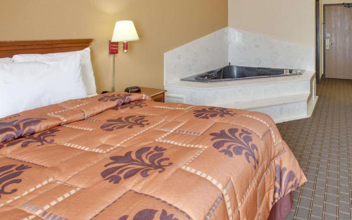 Days Inn by Wyndham Mesquite Rodeo TX