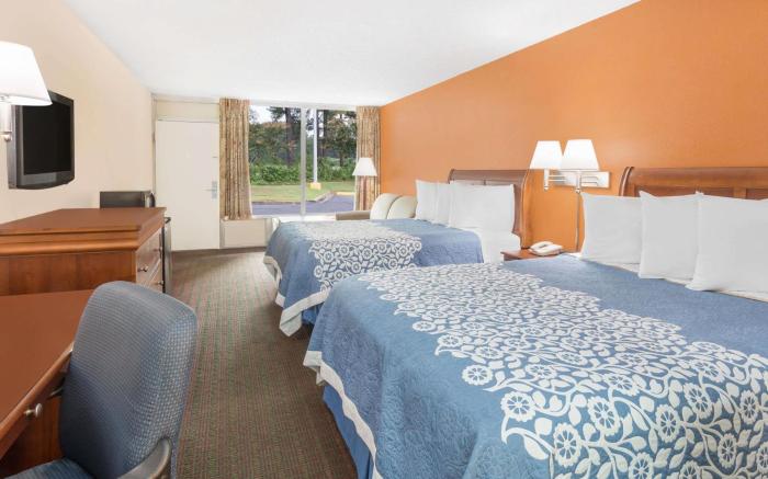 Days Inn by Wyndham Orangeburg South