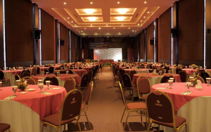 Lombok Plaza Hotel