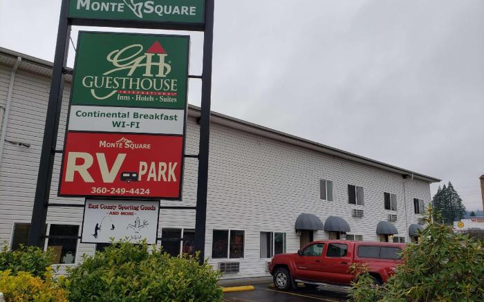 GuestHouse Inn & Suites Montesano