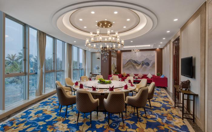 Golden Sea View Hotel Haikou