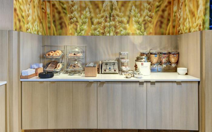 Fairfield Inn & Suites Cape Cod Hyannis