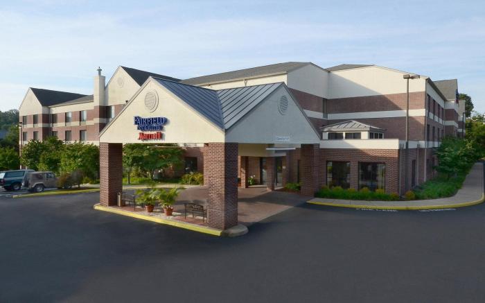 Fairfield Inn & Suites Charlottesville North