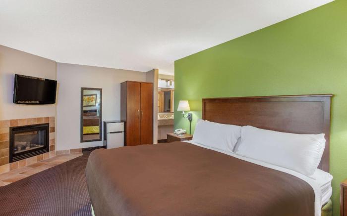 AmericInn by Wyndham Stillwater