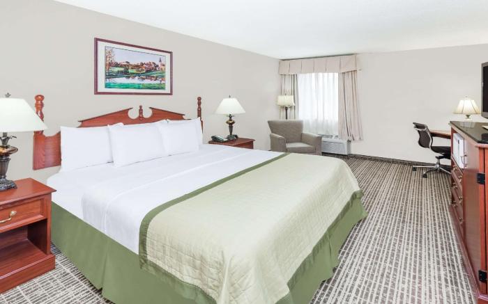 Baymont by Wyndham Elkhart