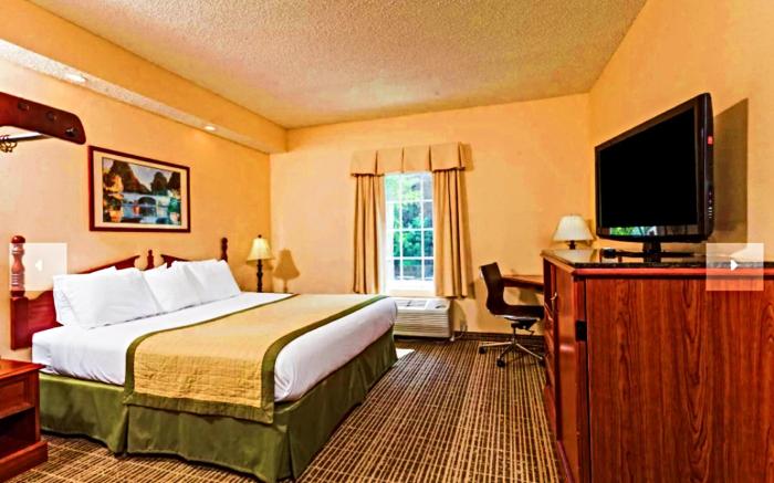 Baymont by Wyndham Columbia Maury