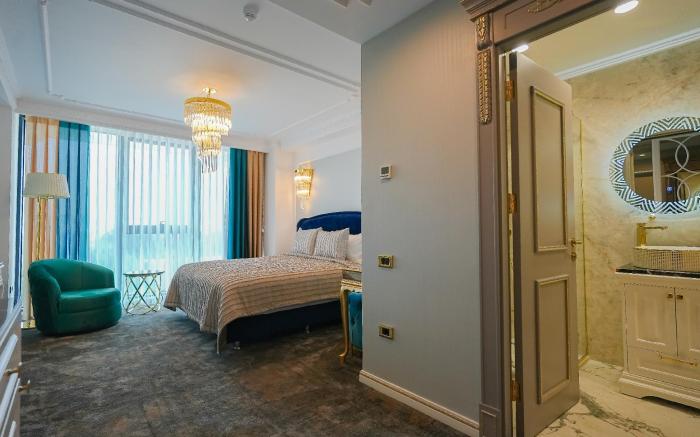 Regal Hotel