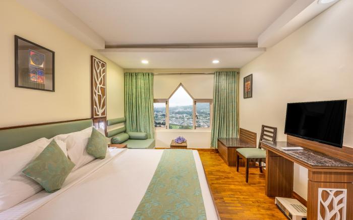 Sterling Ooty Elk Hill