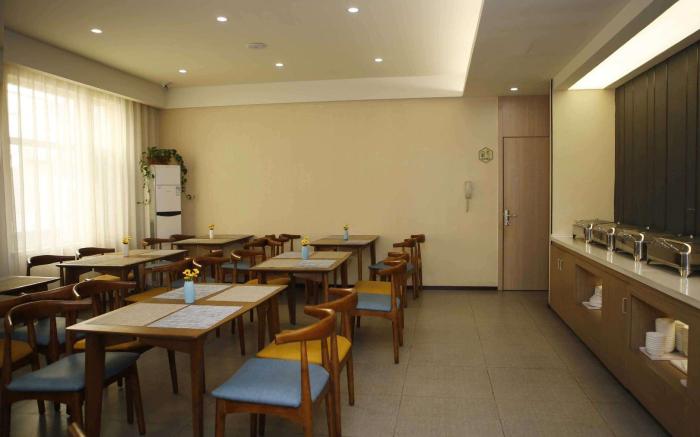 Hanting Hotel Cangzhou Haixing