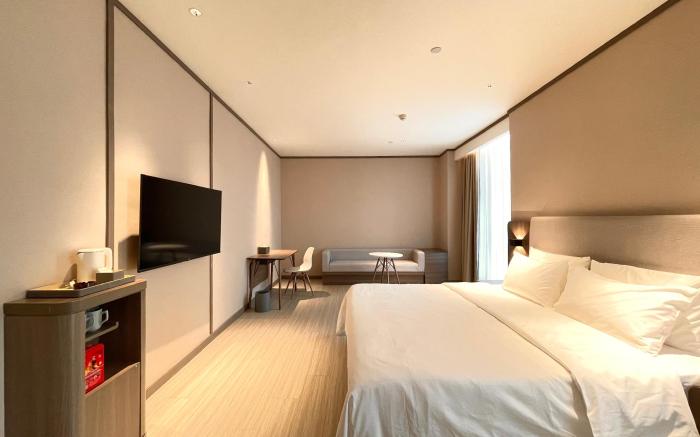 Hanting Hotel Luohe Linying Yingchuan Avenue