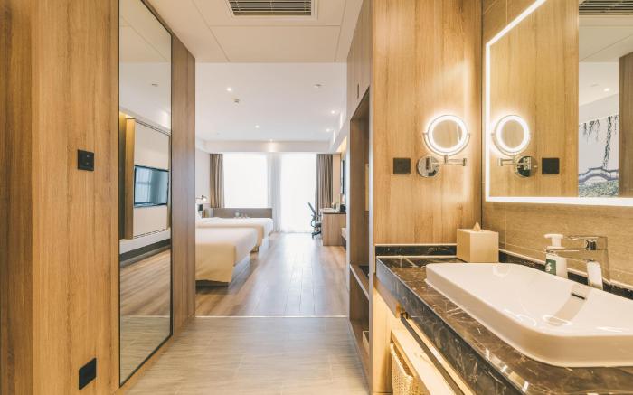 Atour Hotel Kunshan Yongda Commercial Plaza