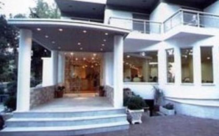 Thomas Beach Hotel