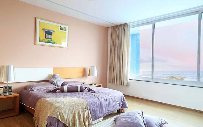 StayVista at Isle View with Heated Pool