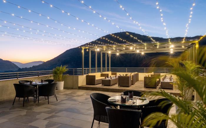 Stone Wood Hotel Kumbhalgarh