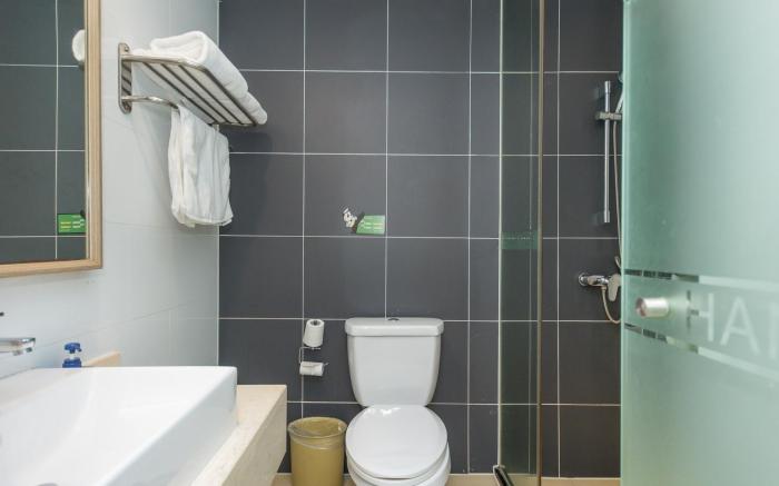 Hanting Premium Hotel Hangzhou Linping Yintai City Metro Station