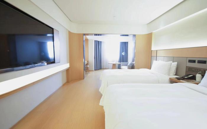 Ji Hotel Shanghai University Yecheng Road