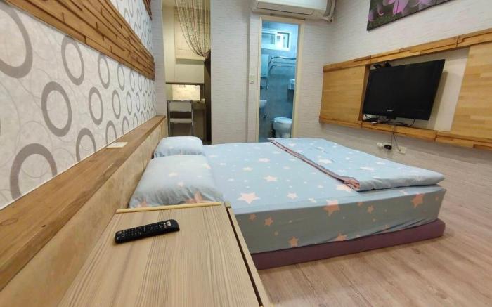 Tainan 台南昱家小巷6-8人包棟民宿