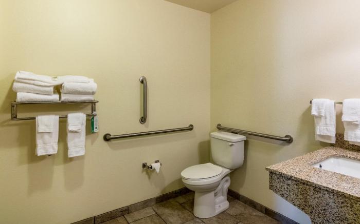 Cobblestone Inn & Suites - Barron
