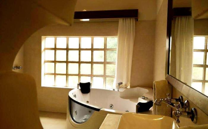 RTHM Abhaneri Resort