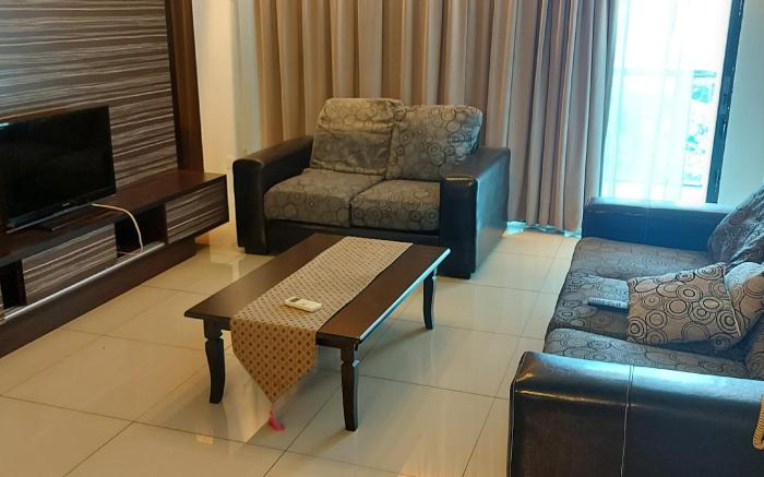 IPOH CITY HOMESTAY @ Kinta Riverfront  ( 15 pax) 