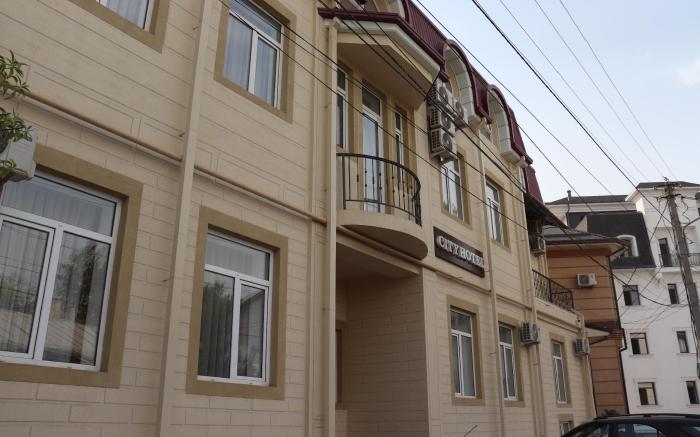 CITY HOTEL