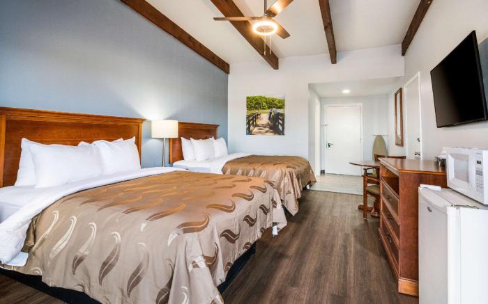 Quality Inn - On The Lake Clarksville-Boydton