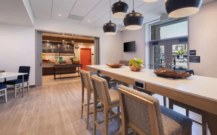 Hampton Inn Santa Cruz West