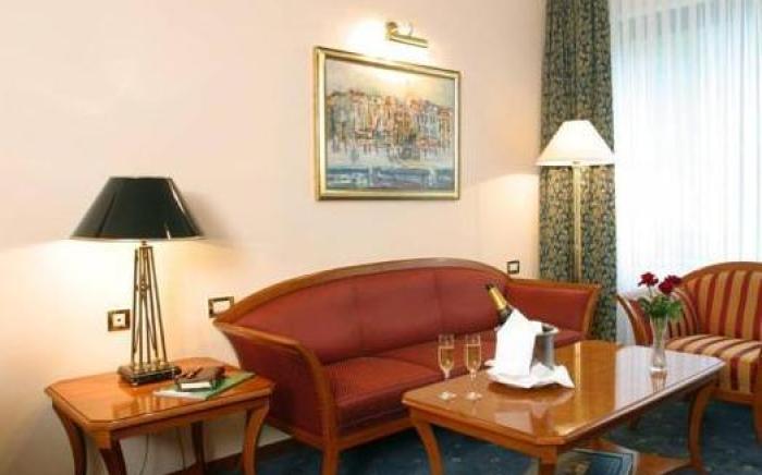 Hotel AS