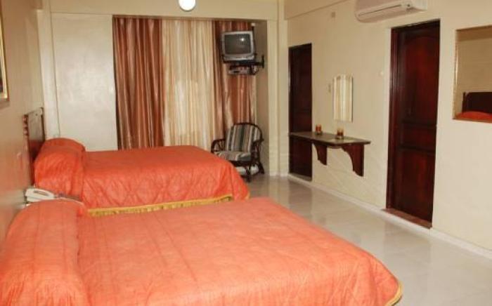 Royal Palace Hotel