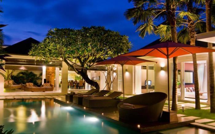 Chandra Bali Villas