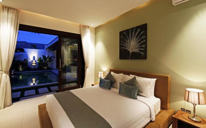 Chandra Bali Villas