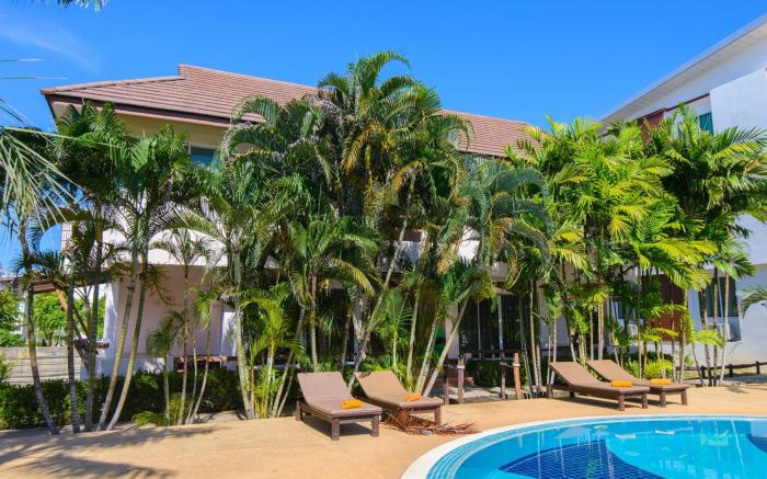 Rattana Pura Beach Resort
