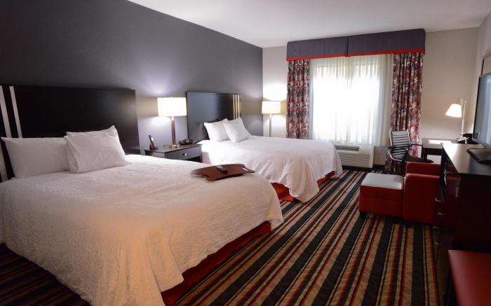 Hampton Inn & Suites Albany At Albany Mall