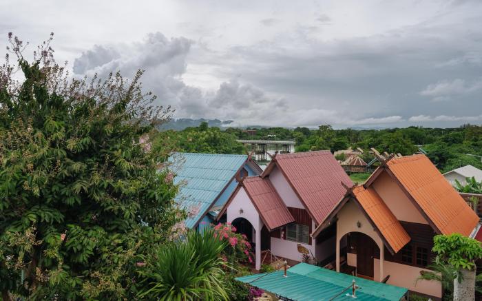 Pong Phen Guesthouse