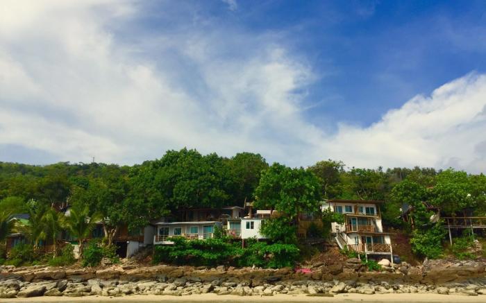 Phi Phi Cozy Seafront Resort