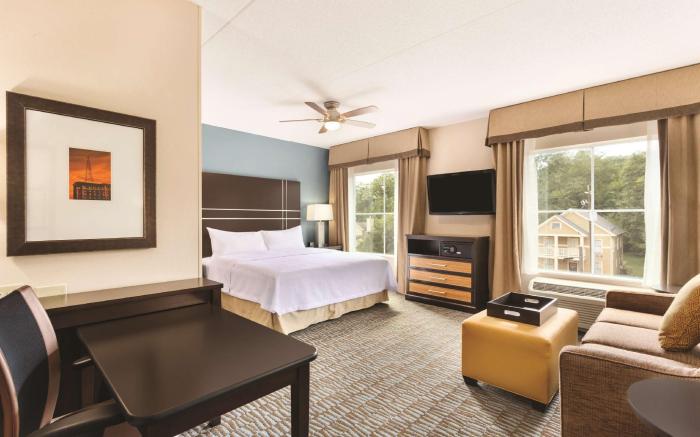 Homewood Suites by Hilton Atlanta Airport North 
