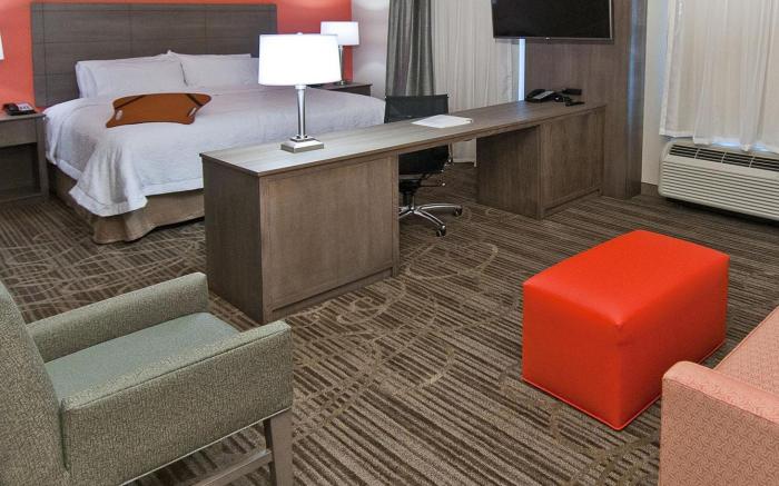 Hampton Inn & Suites Pensacola/I-10 Pine Forest Road
