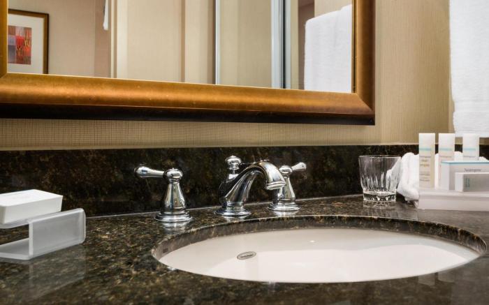 Homewood Suites by Hilton Cambridge-Waterloo, Ontario