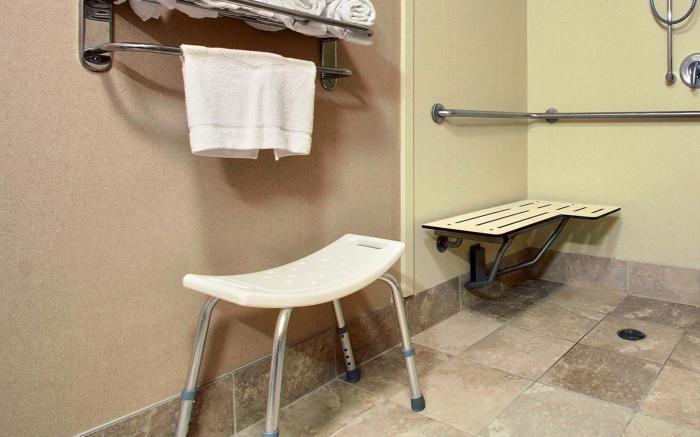 Hampton Inn & Suites West Bend