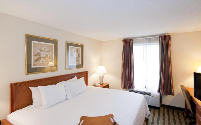 Hampton Inn and Suites St. Louis Chesterfield