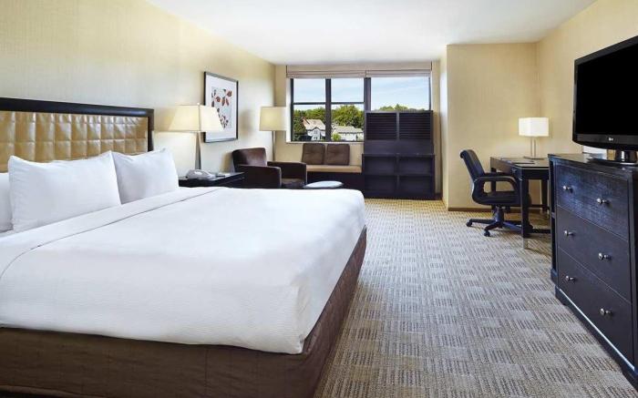 The Saratoga Hilton